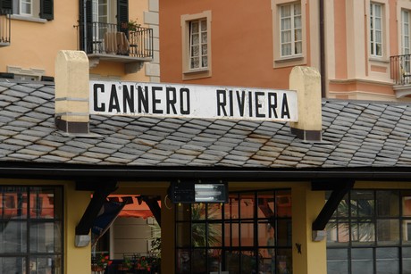 cannero-riviera-faehre