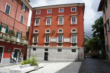 carrara