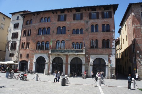 lucca