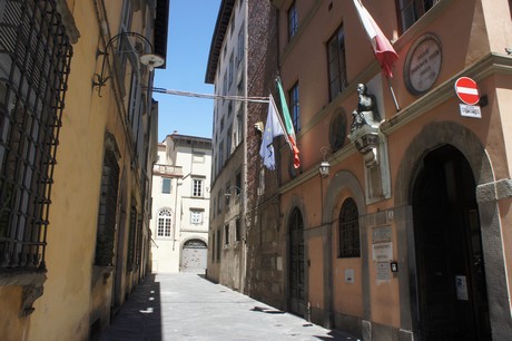 lucca