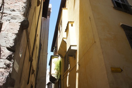 lucca