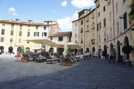 lucca