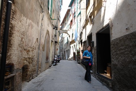 ventimiglia-altstadt