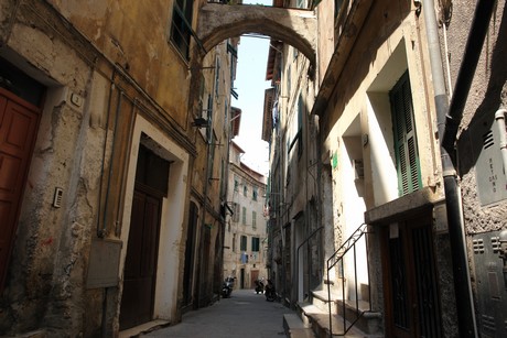 ventimiglia-altstadt