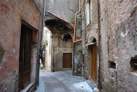 ventimiglia-altstadt